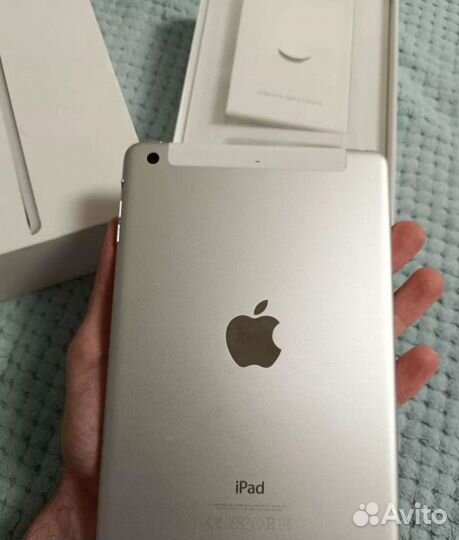 iPad mini 3 cellular + Wi-Fi с Отпечатком пальца