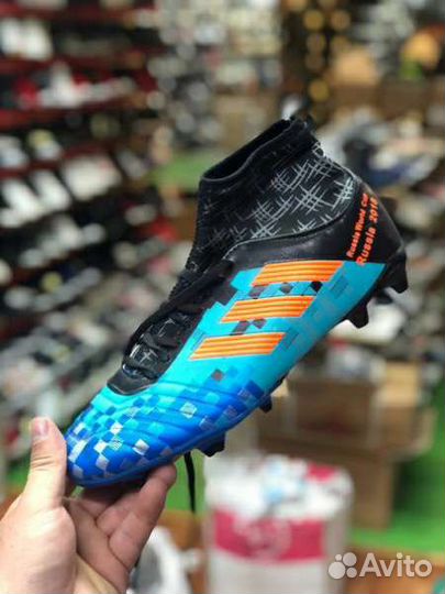 Футбольные бутсы