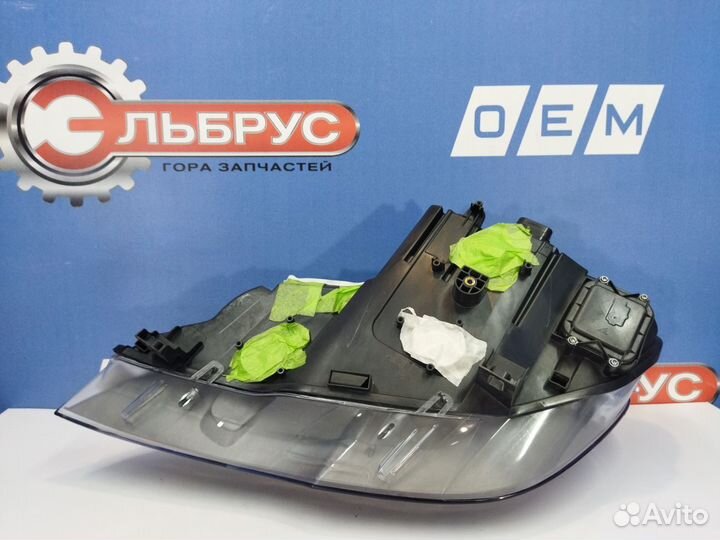 Фара правая BMW X5