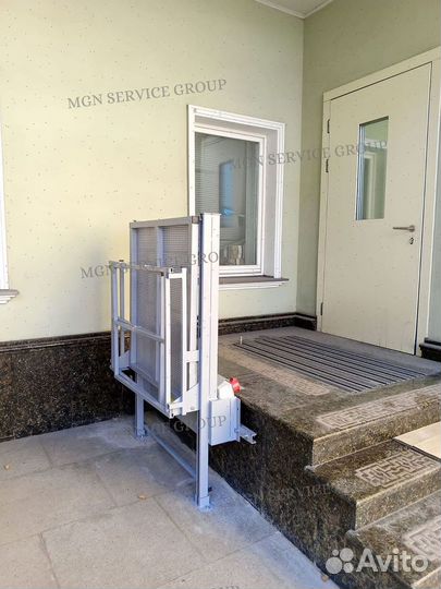 Вертикальный подъемник для инвалидов пту-001А