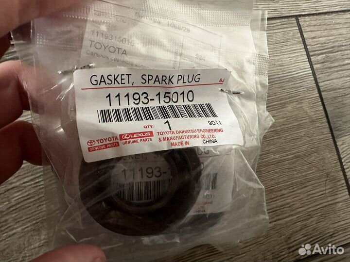 Прокладка свечного колодца toyota