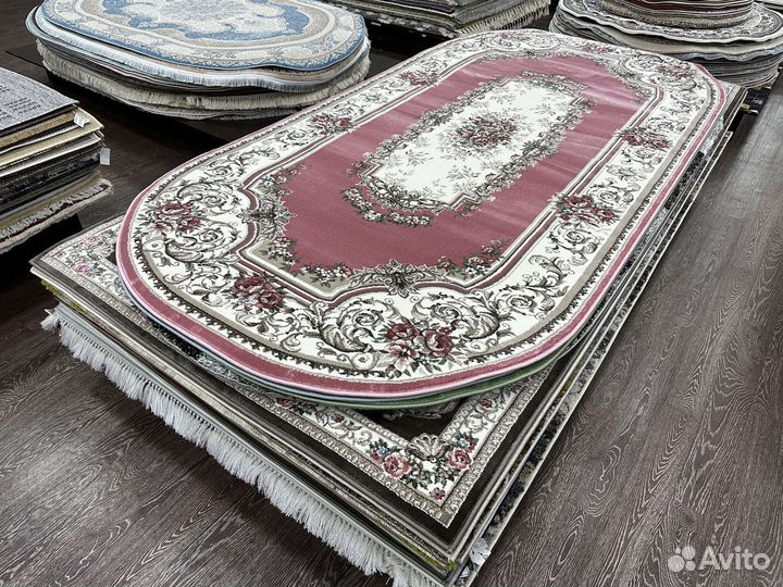 Ковер новый 1.5х3.0 м, овальный