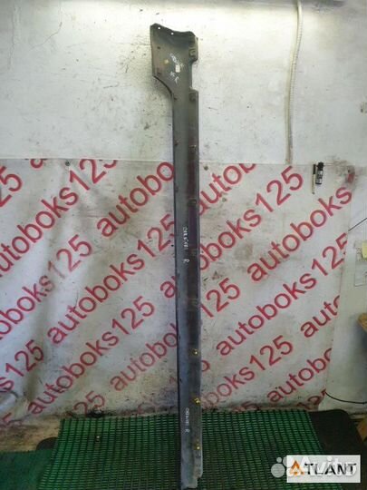 Порог правый KIA carnival