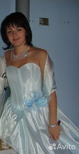 Продам платье