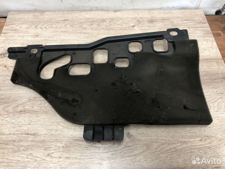 Нижняя накладка торпедо RH Opel Astra h