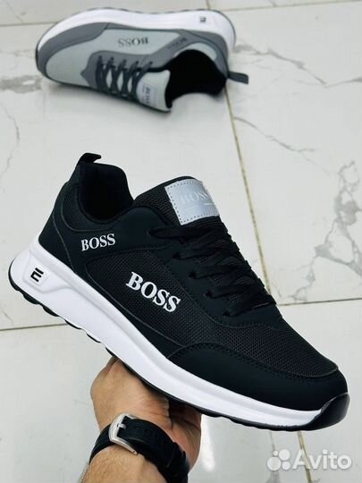 Кроссовки boss