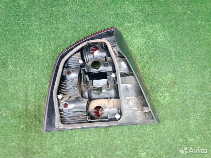 Фонарь задний правый Skoda Octavia A5FL