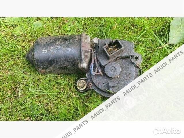 Моторчик стеклоочистителя переднего Mitsubishi Sig