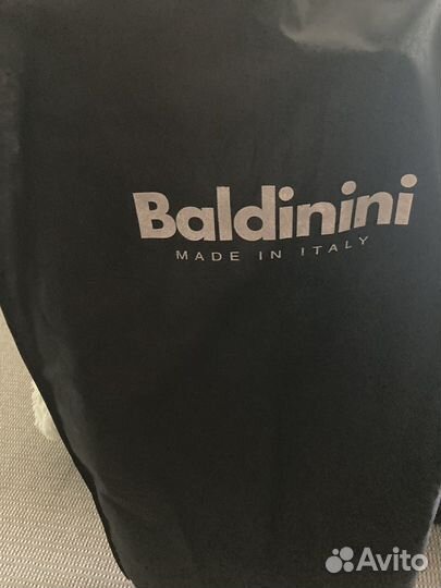 Пуховик женский 44-46 размер