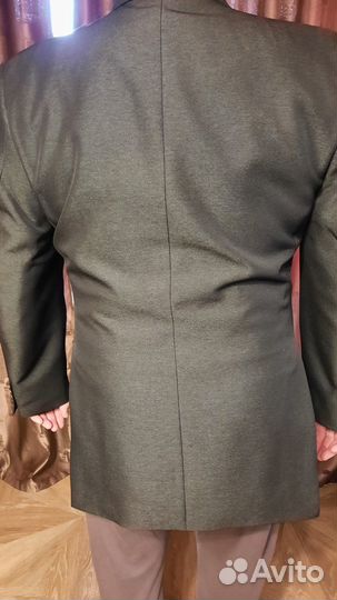 Мужской костюм размер 52-54