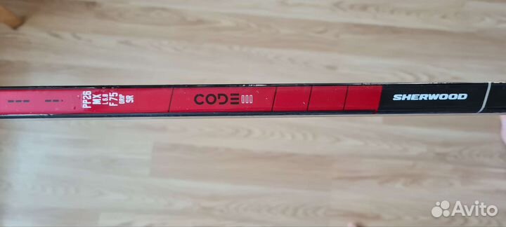 Клюшка хоккейная