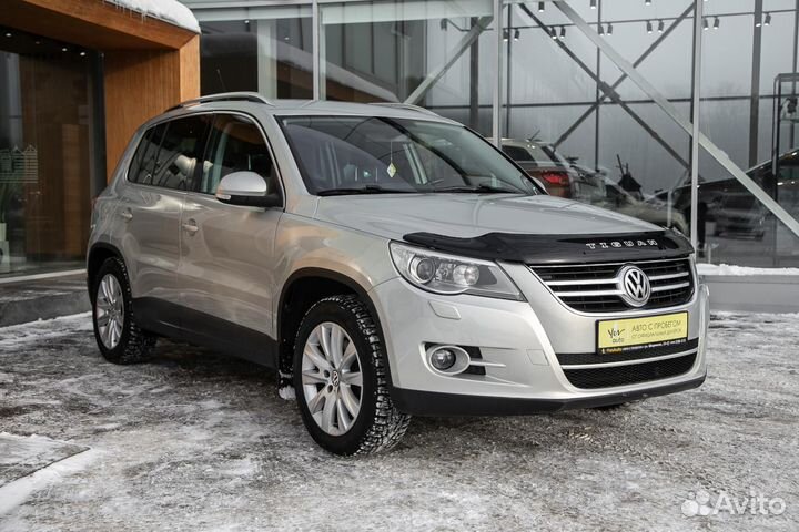 Volkswagen Tiguan 2.0 AT, 2010, 128 280 км