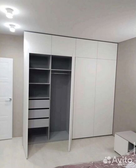 Шкаф распашной от производителя