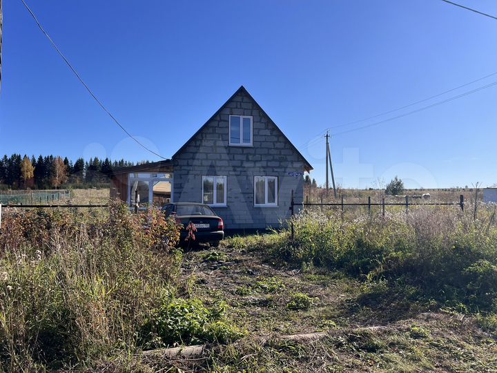 Дом 54 м² на участке 9,7 сот.