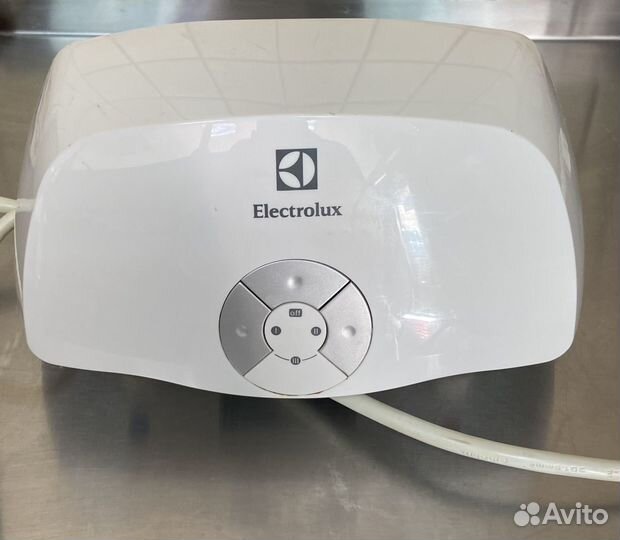 Водоннагреватель electrolux