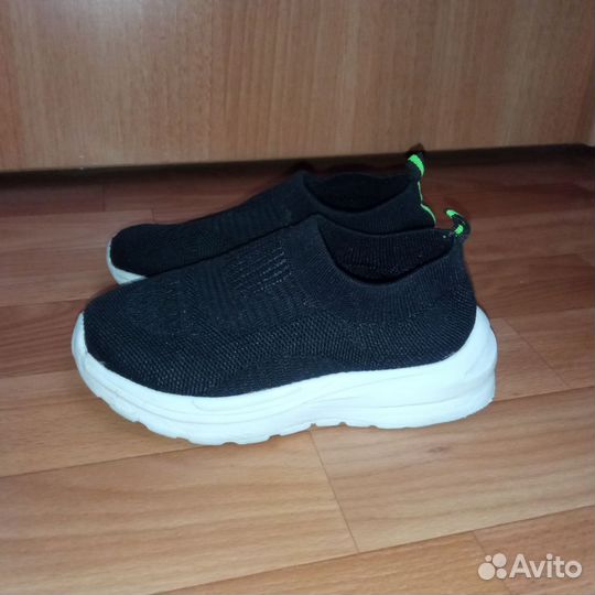 Кроссовки летние слипоны кеды 26-27