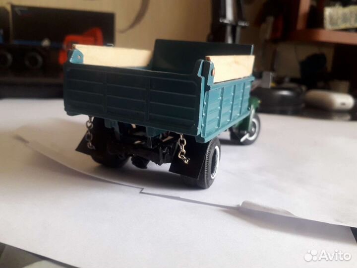 Модель грузовика ЗИЛ