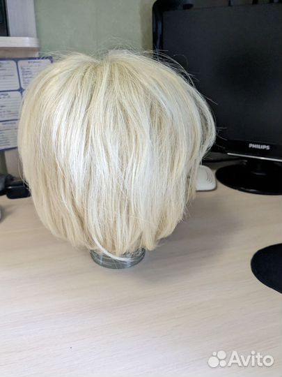 Парик блонд короткий с челкой