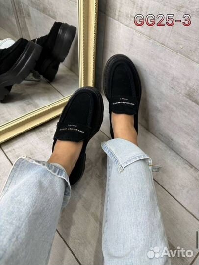 Лоферы женские новые