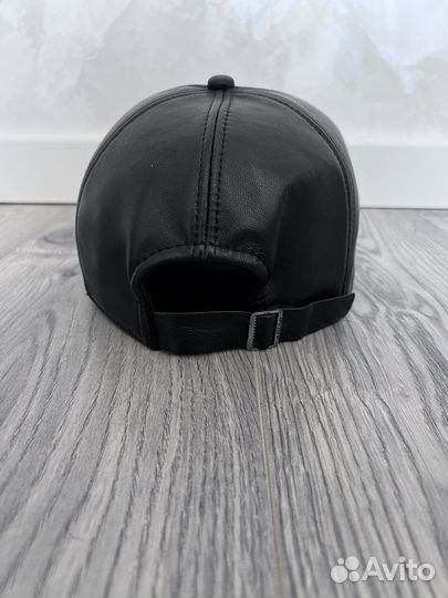 Бейсболка женская натуральная кожа