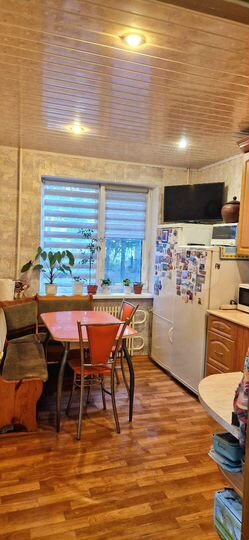 3-к. квартира, 70 м², 1/9 эт.