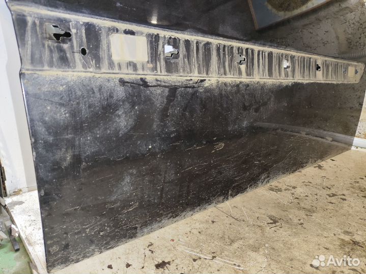 Дверь передняя правая Renault Megane 2