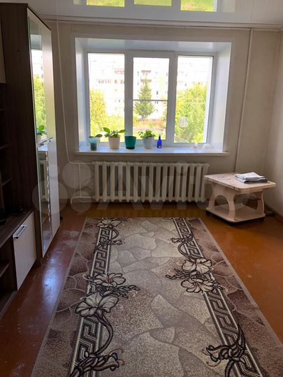 2-к. квартира, 56 м², 2/5 эт.