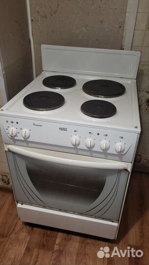 Стиральная машина indesit + электрическая плита