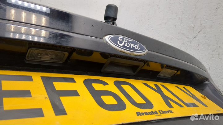 Крышка багажника Ford Fiesta, 2011