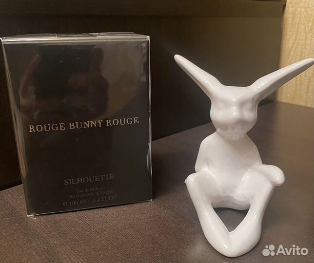 Парфюмерная вода silhouette. rouge bunny rouge