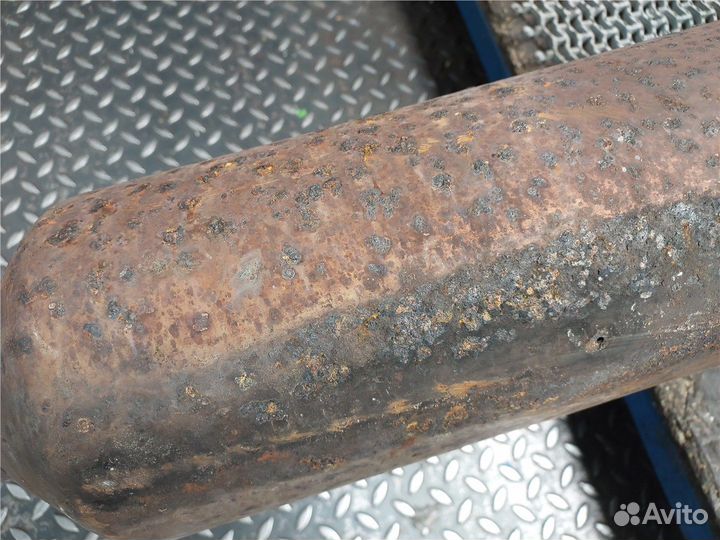 Глушитель Hummer H3, 2003