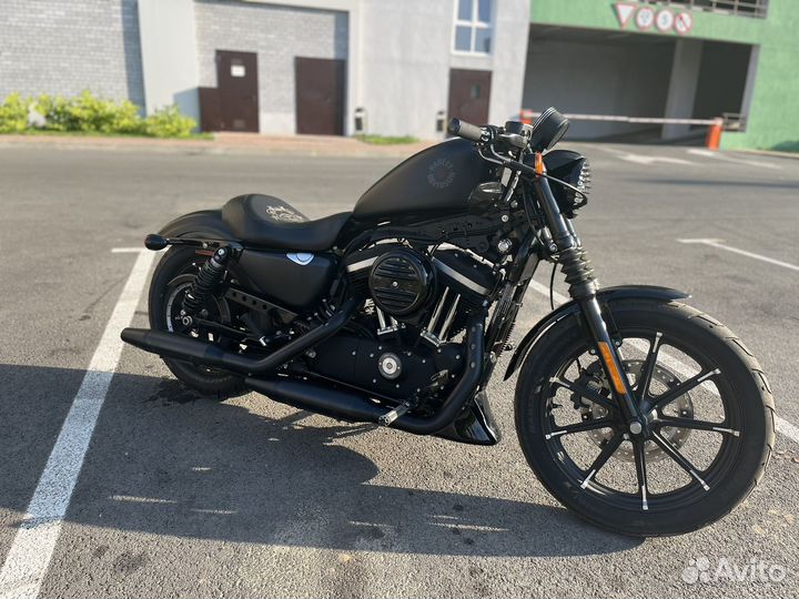 Harley Davidson iron 883