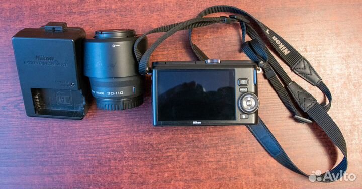 Продам фотоаппарат Nikon N1J3
