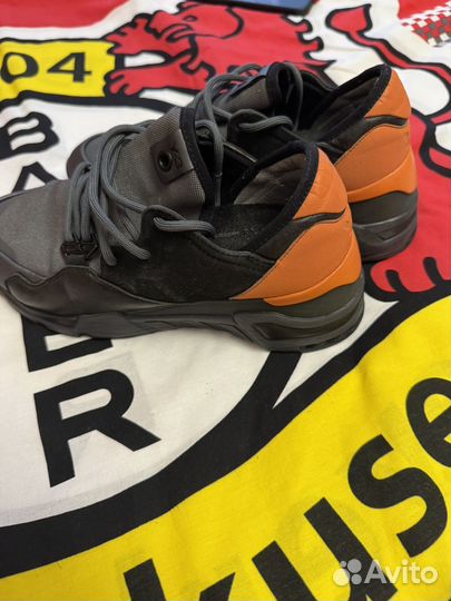 Кроссовки женские37