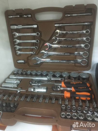 Набор инструмента профессиональный 82 предмета