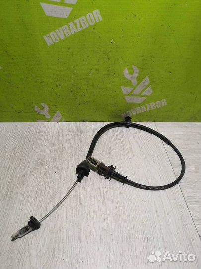 Ответная часть замка багажника Рено Клио 2 Симбол