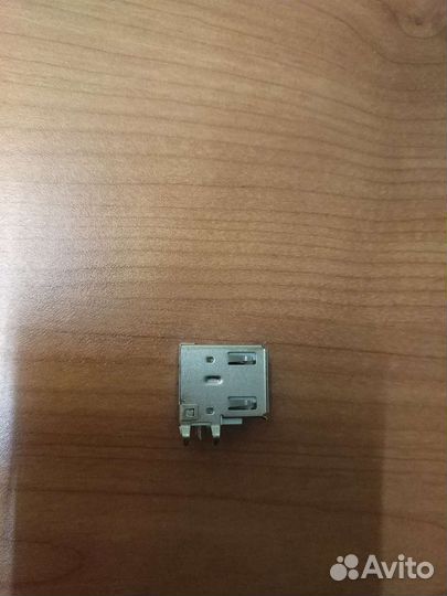 Разъем USB на плату