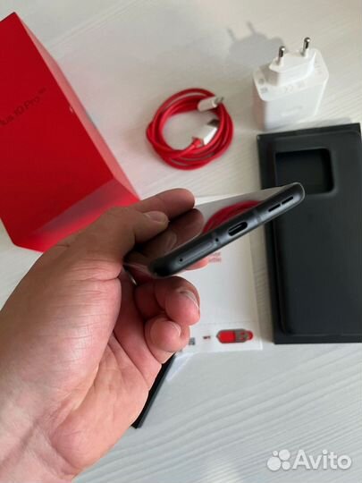 OnePlus 10 pro, 8/128 ГБ