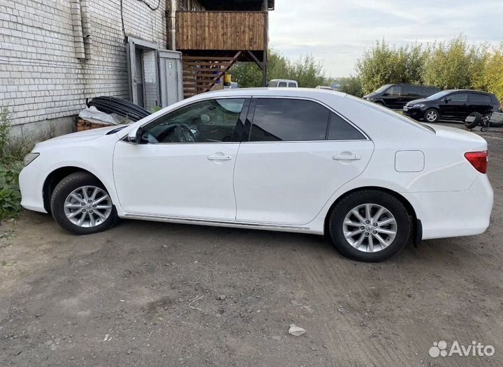 Брызговики Toyota Camry V50 (новые)