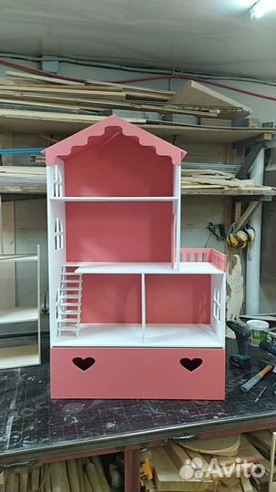 Домик кукольный