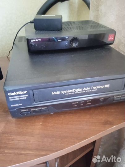 Видеомагнитофон