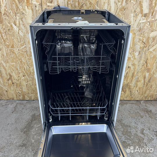 Посудомоечная машинка Electrolux
