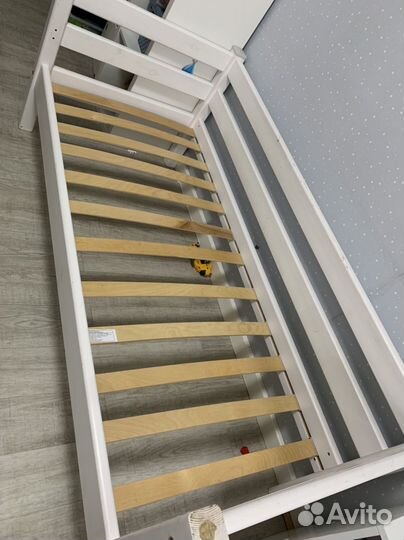 Детская кровать с матрасом бу