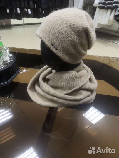 Шапка и снуд