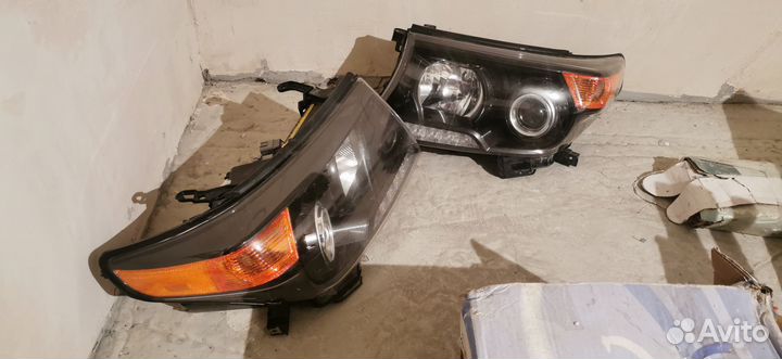 Фары на toyota land cruiser 200 передние