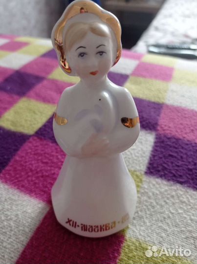 Фарфоровые статуэтки времен СССР