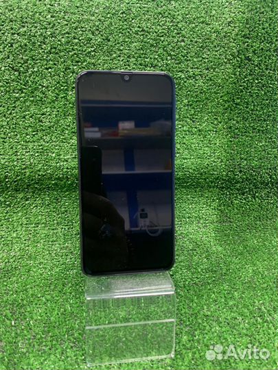 Samsung Galaxy A40, 4/64 ГБ