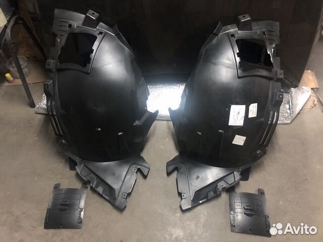 Подкрыльник 166