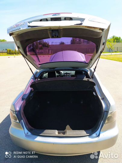 Mazda 6 2.0 МТ, 2004, 212 200 км