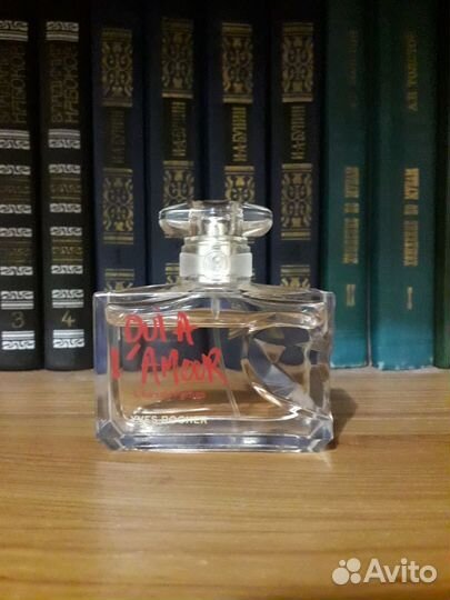 Парфюмерная вода женская оригинал